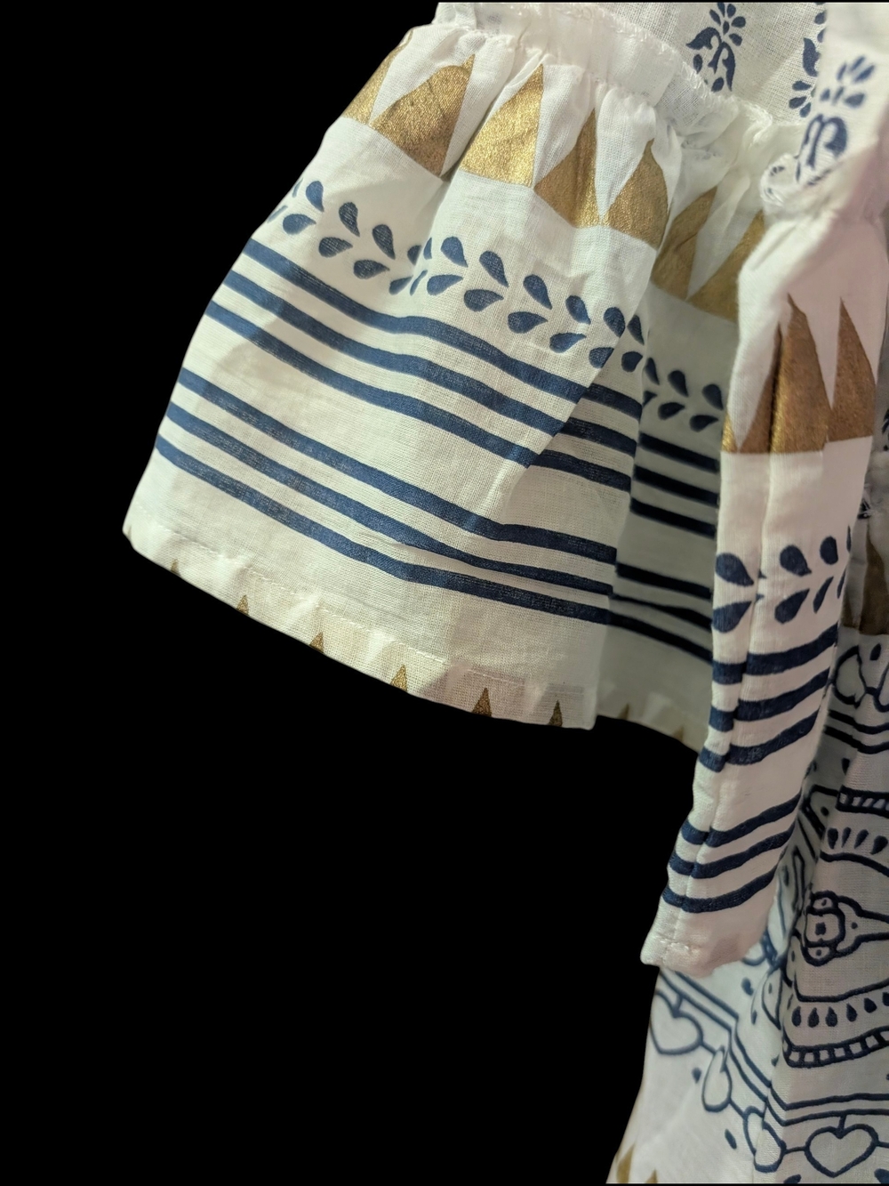 White & Navy Printed Tunic Blouse with Gold Trim. Size S/M - Picture 2 of 8